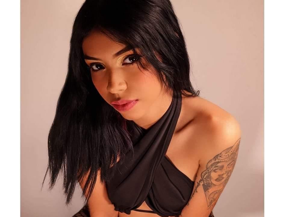 Melanyjonsom profielfoto van cam model 