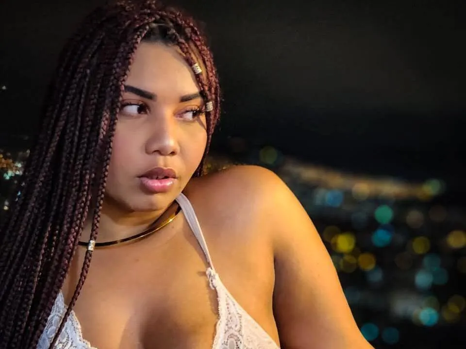 Imagen de perfil de modelo de cámara web de Laurynnx