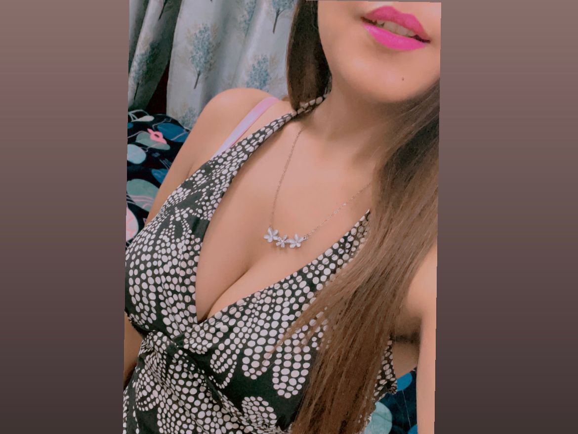 Ahanamathur immagine del profilo del modello di cam