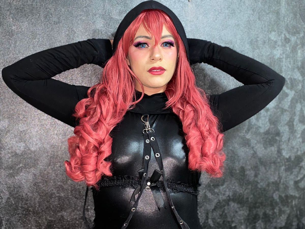 Imagen de perfil de modelo de cámara web de Niikydreams