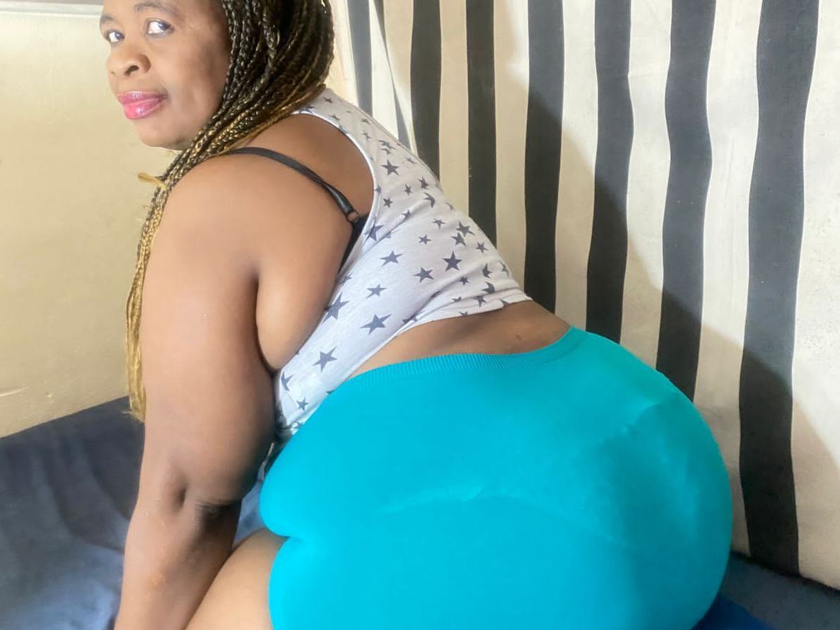 Foto de perfil de modelo de webcam de CHOCOBUNNYASS