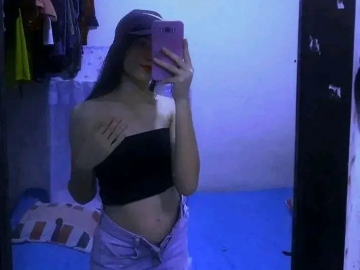 sofialpha cam model profile picture