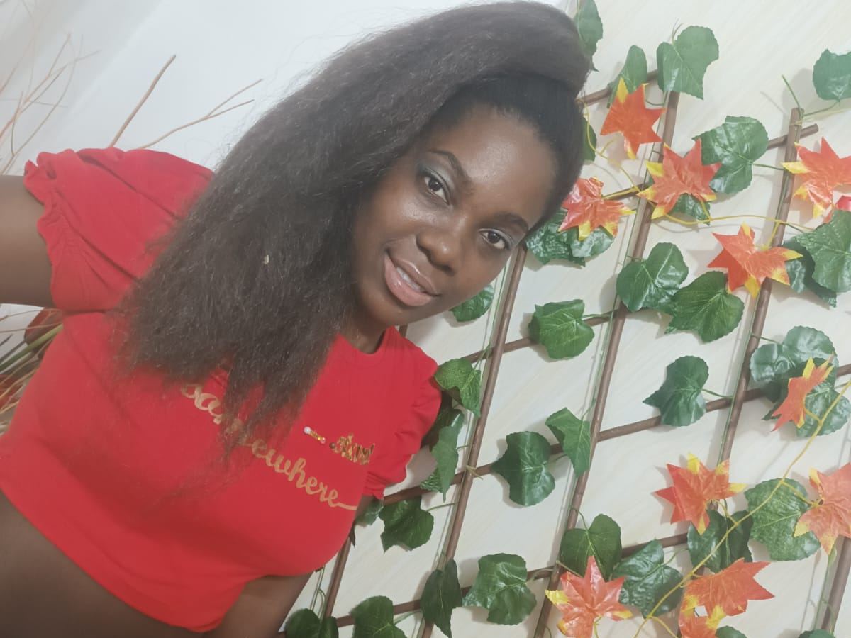 hotrunettesexy cam model profile picture