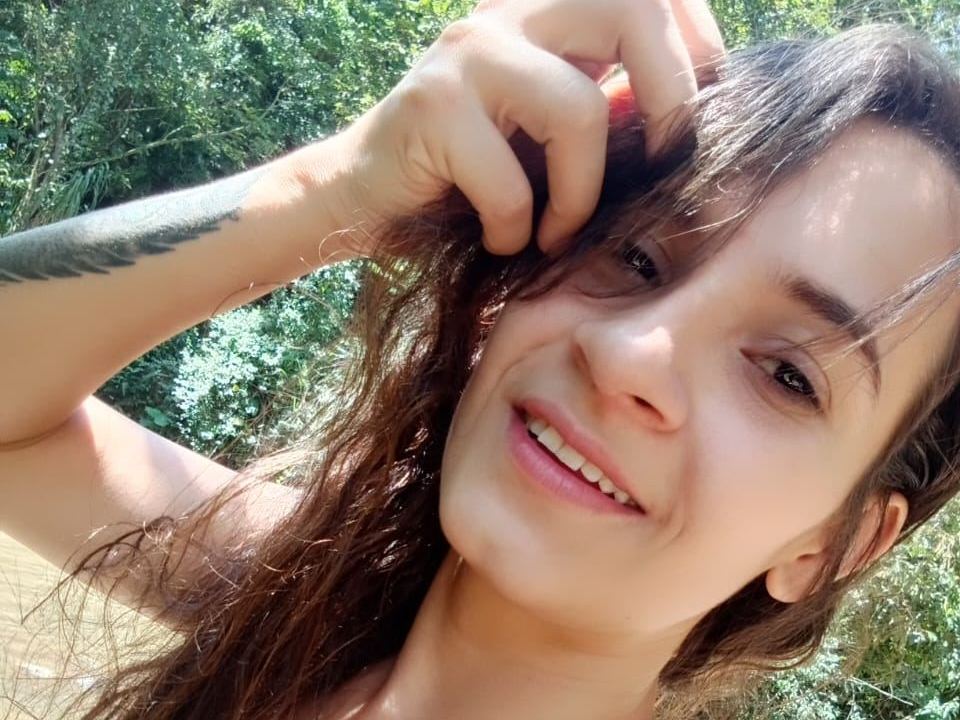 Imagen de perfil de modelo de cámara web de syenaduran202