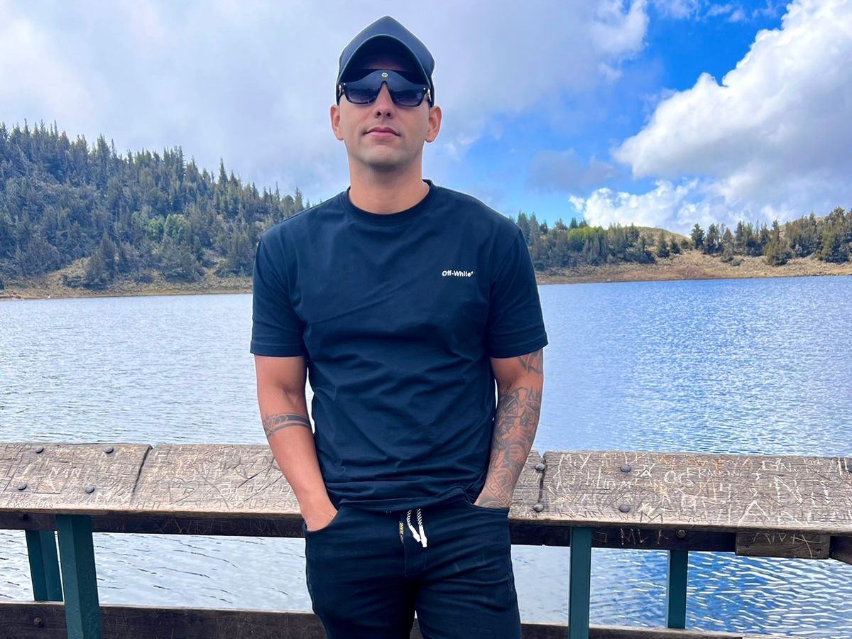 AlexOficial profilbild på webbkameramodell 