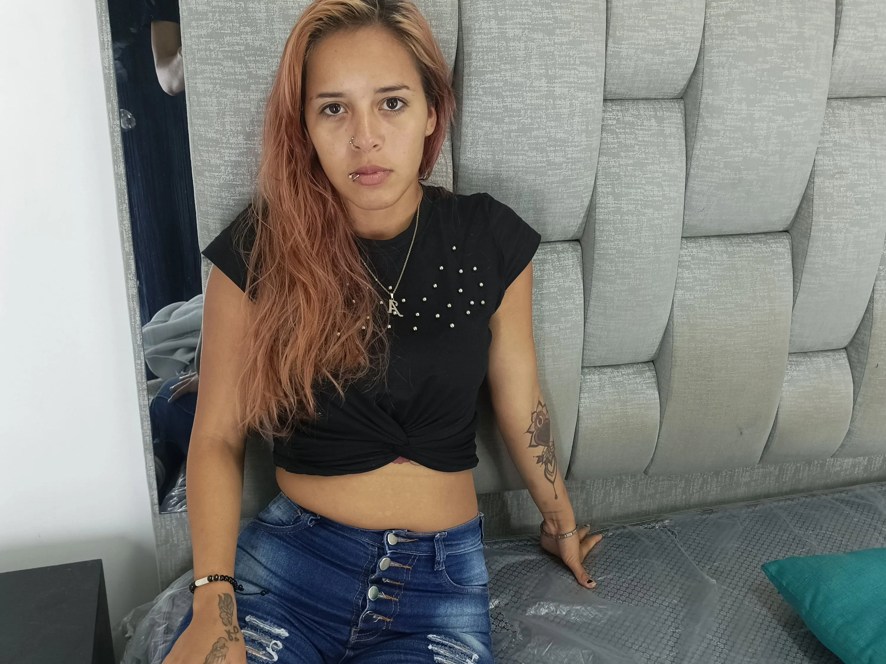 AshleyAndGill cam model profile picture