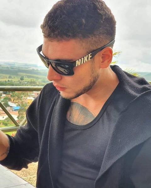 Artist boyfirehot69 Foto 2