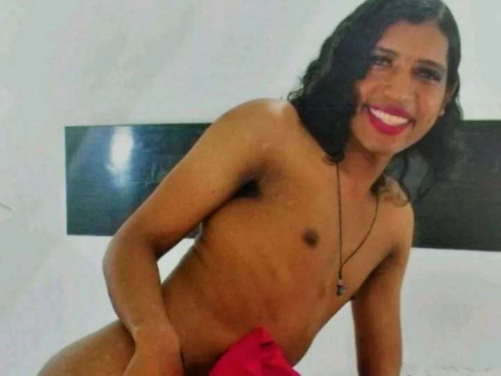 shayrastar124 profilbild på webbkameramodell