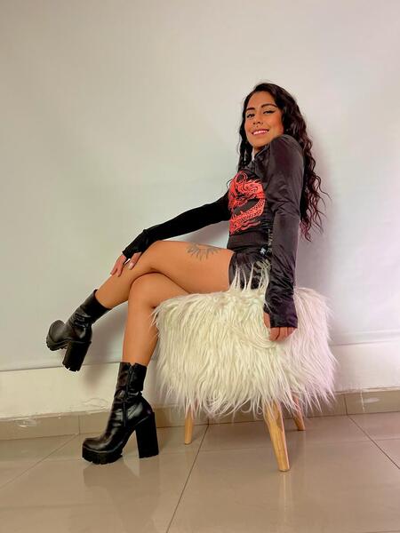 Artista IM18AMBER Foto 12