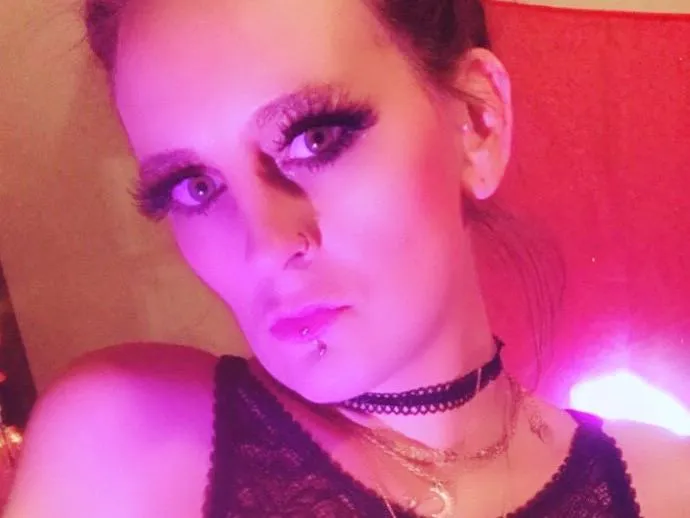 LilBratSerenity profielfoto van cam model