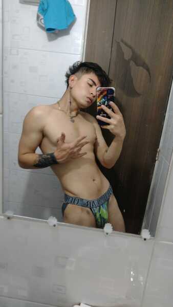 Performer IanMattius Photo 1