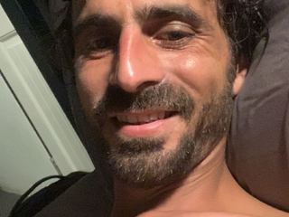 Foto de perfil de modelo de webcam de titsslave