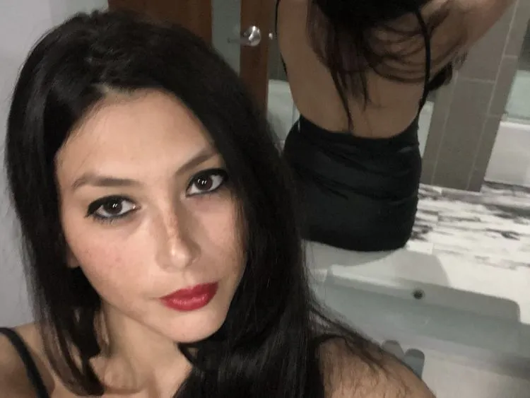 Foto de perfil de modelo de webcam de LolaaPearl