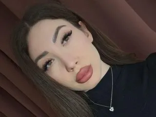 ElleLuvv