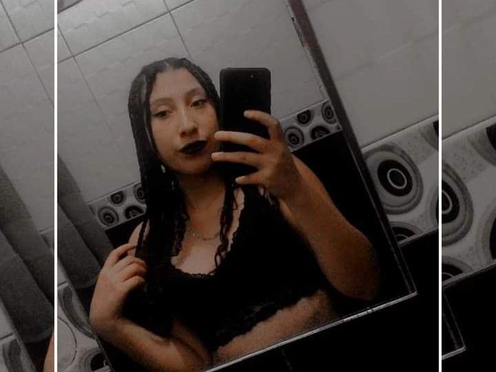 Imagen de perfil de modelo de cámara web de YenniLovex69