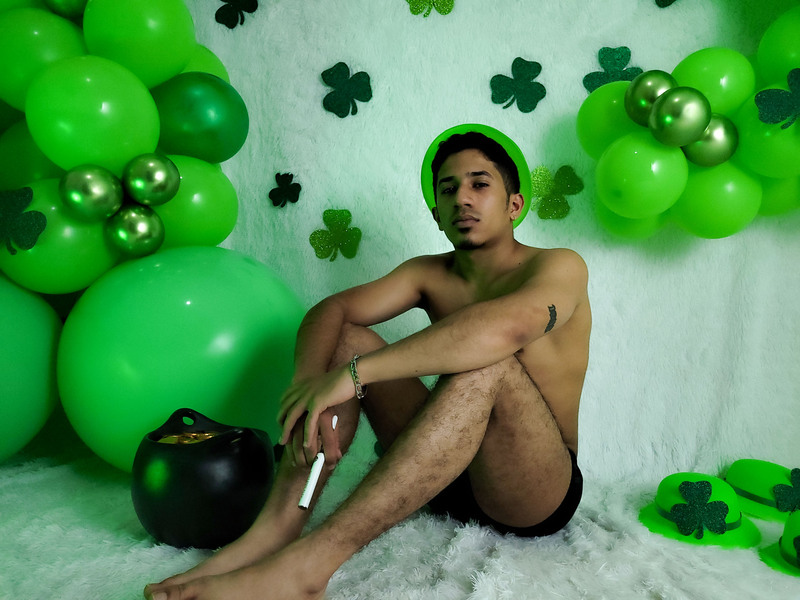 Performer AngelHil Photo 2