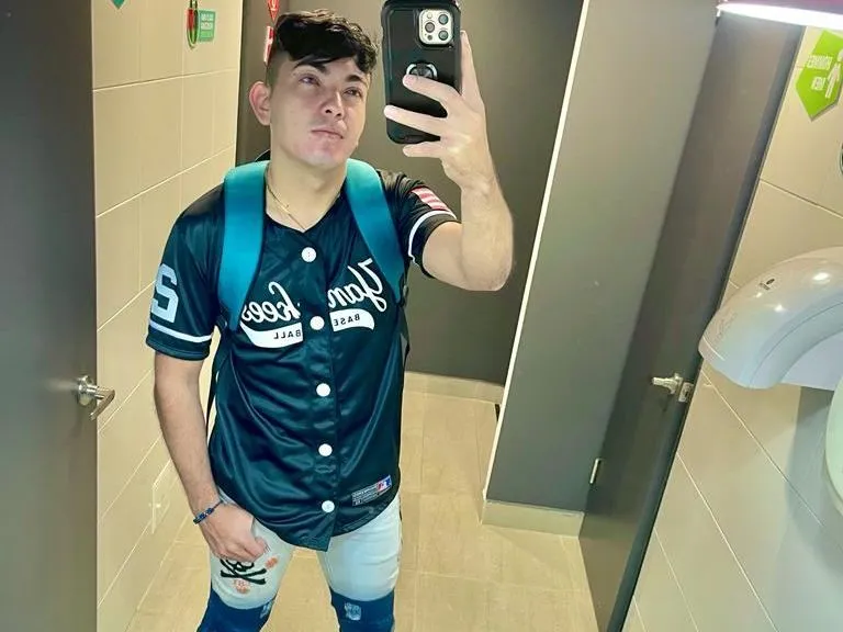 StephenWhite cam model profile picture