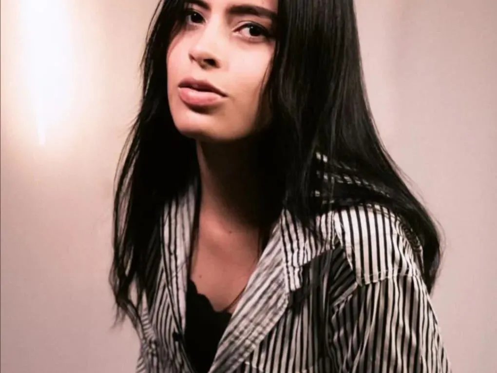 AliceMartines cam model profile picture