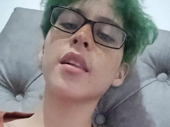 MisticBunn profielfoto van cam model