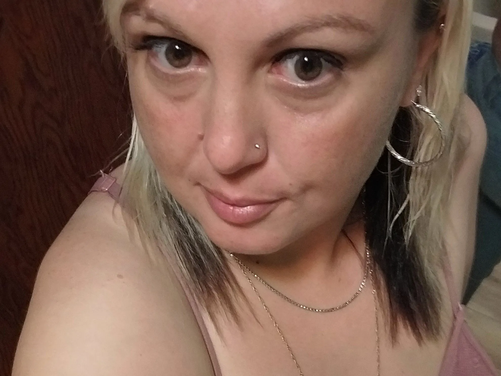 Profilbilde av StarLove23 webkamera modell