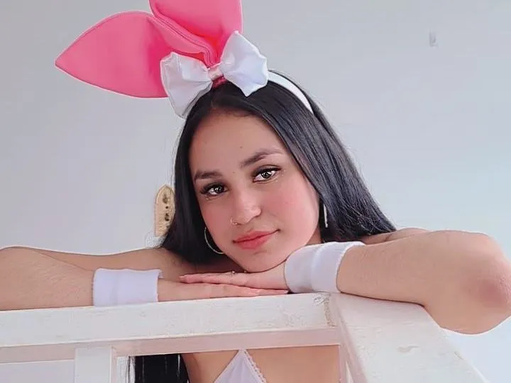 Foto de perfil de modelo de webcam de KattieSweet19