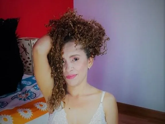 Image de profil du modèle de webcam AdaLenox