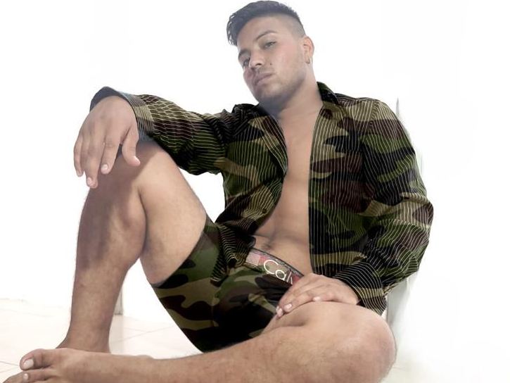 ElyanMorel profielfoto van cam model