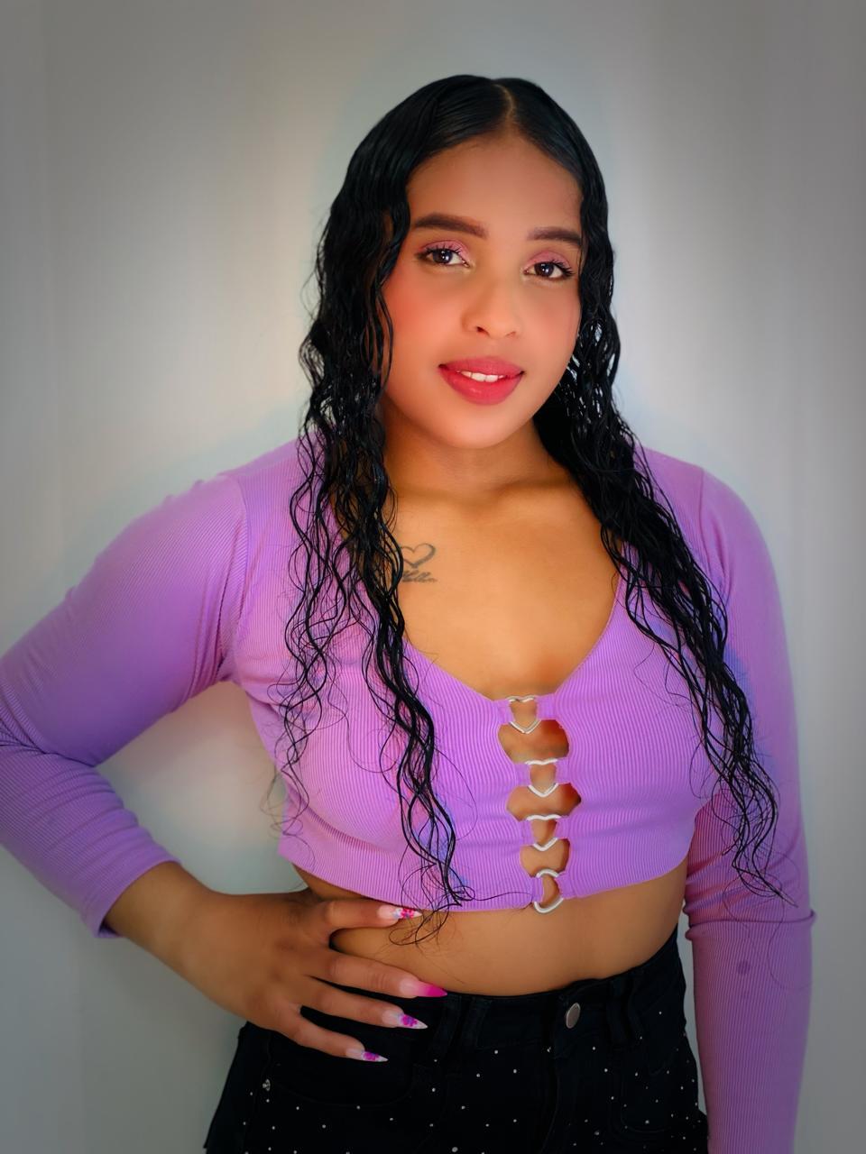 Artist AnalNaugthyy Foto 1