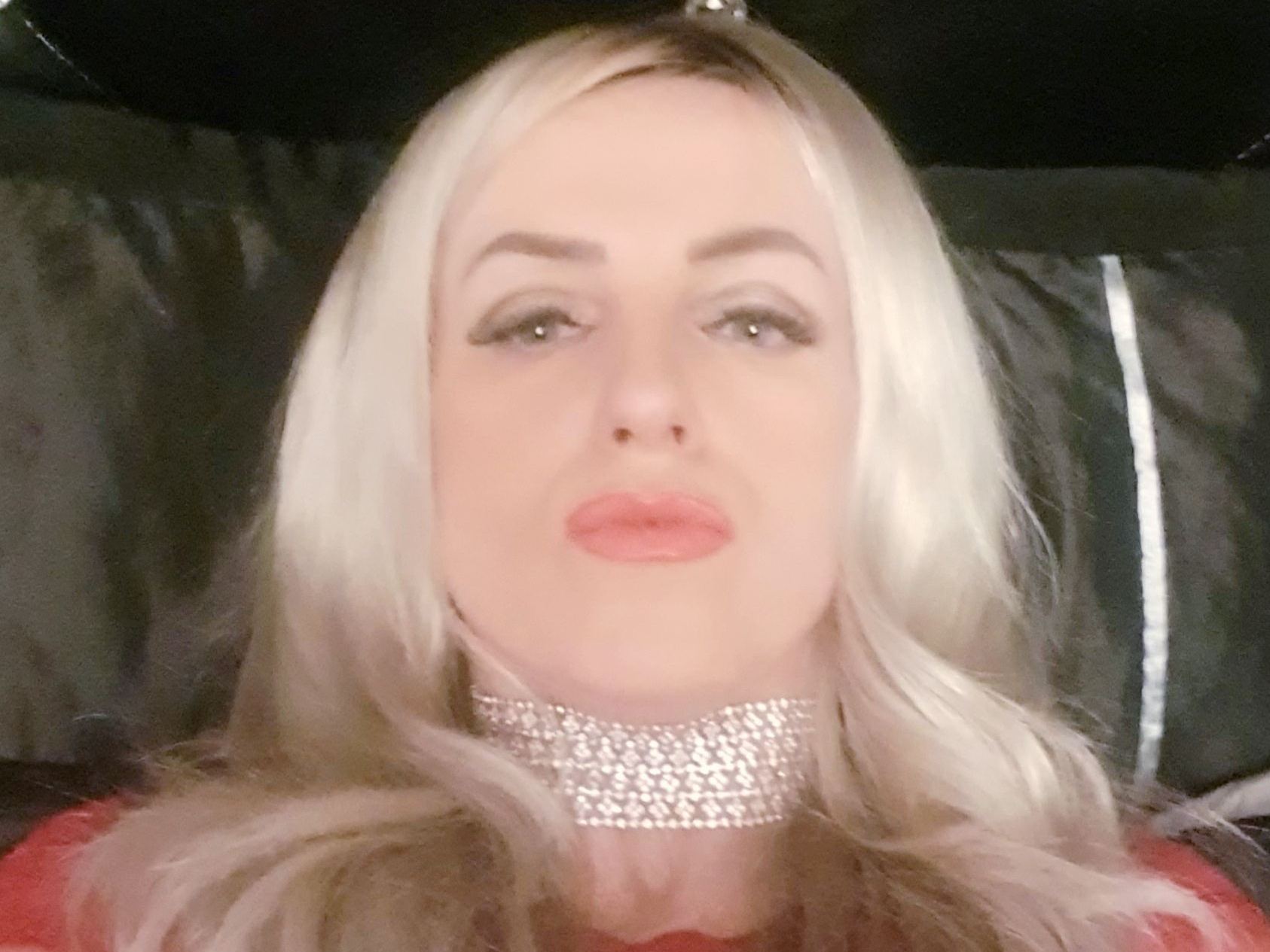 Image de profil du modèle de webcam LadyLouzia