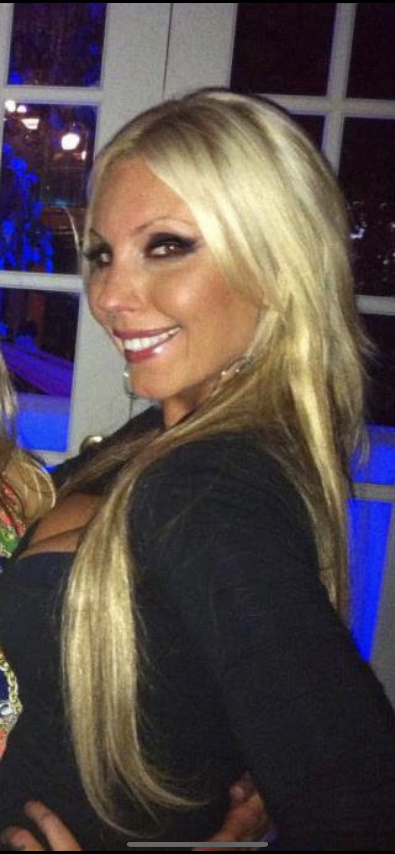 Utøver LolaSky69 Bilde 3