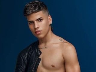 Imagen de perfil de modelo de cámara web de TaylorBeckham