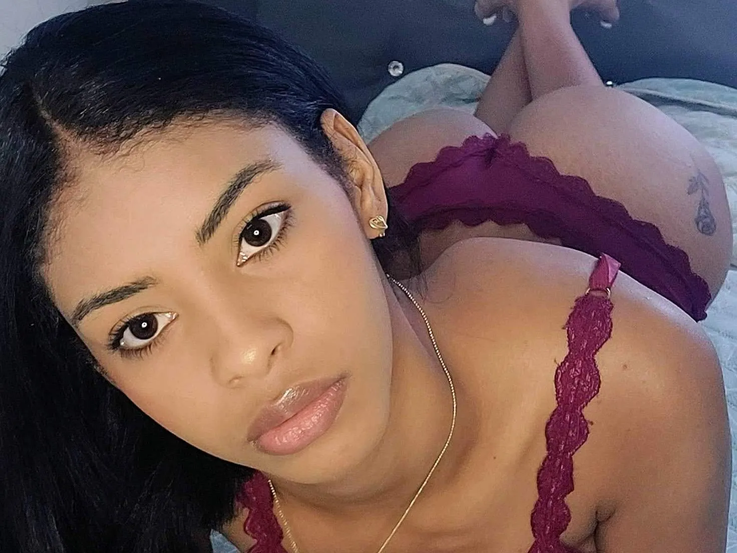 LeslyFontana cam model profile picture