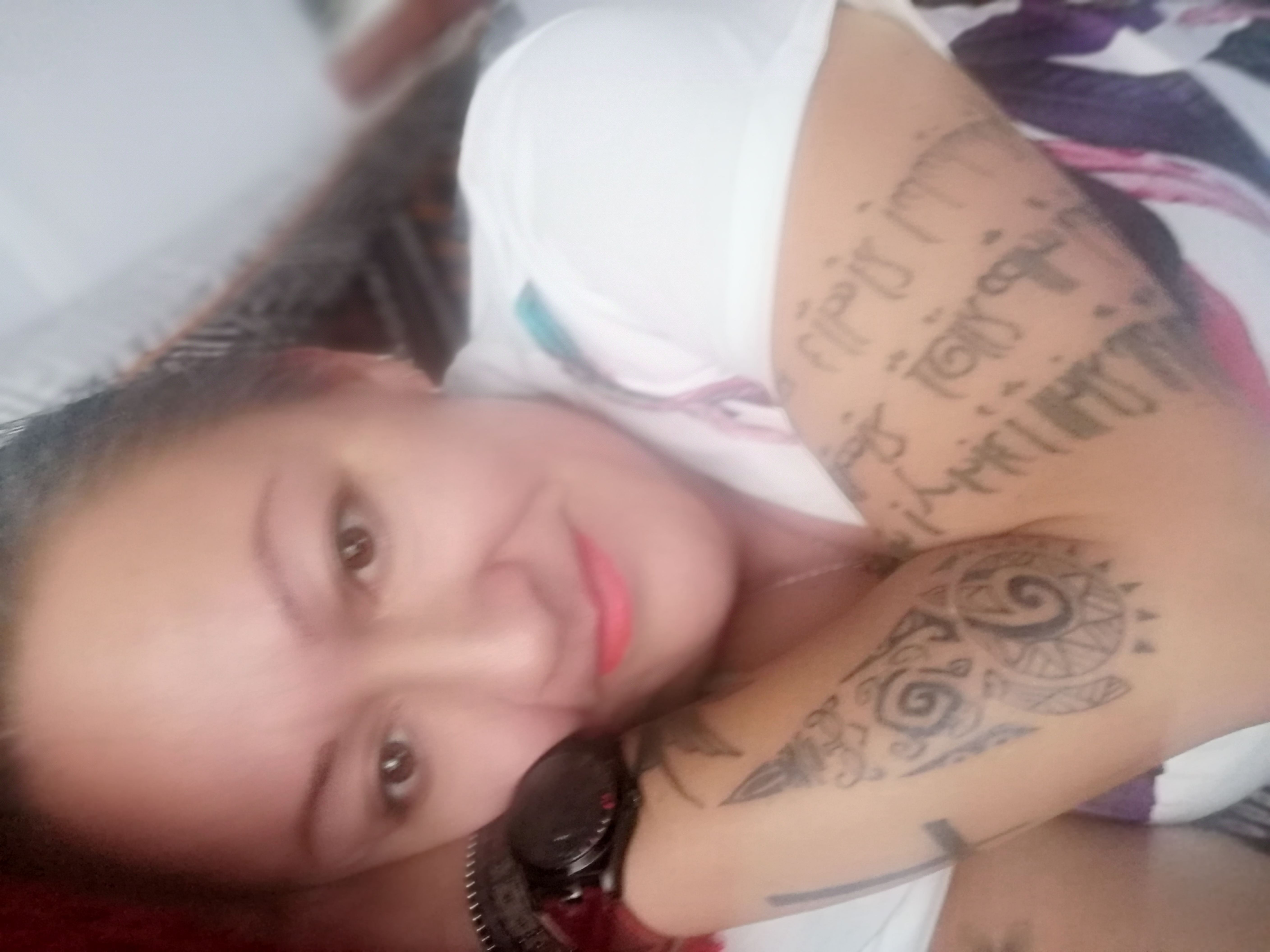 AbsolutQueen profilbild på webbkameramodell
