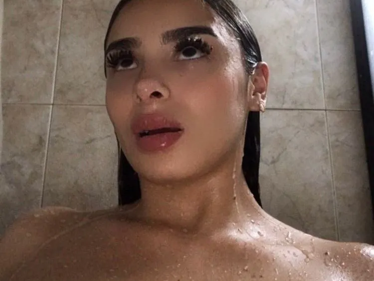 MartinaKlinkert profielfoto van cam model