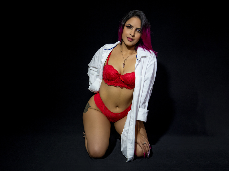 Performer AmbaarRosse Photo 1