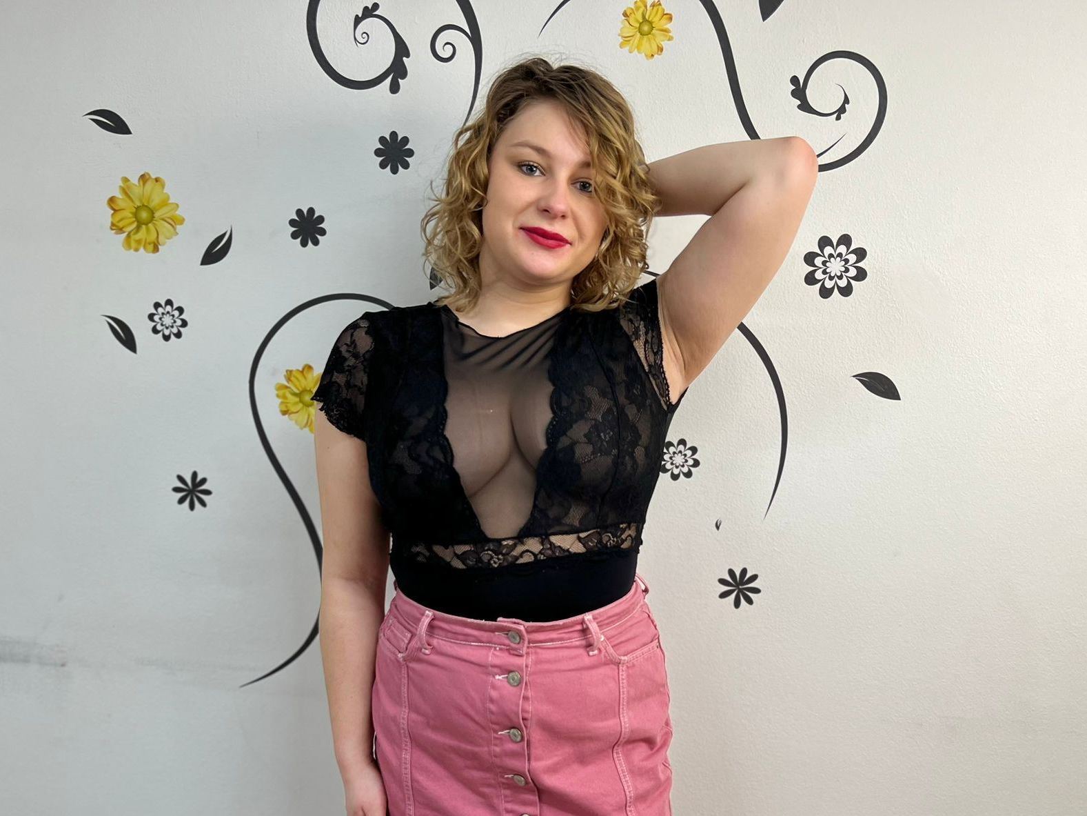 Imagen de perfil de modelo de cámara web de MARIOLA