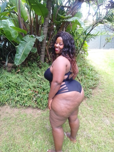 Artist CURVYBARBIEXX Foto 3