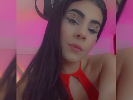 Foto de perfil de modelo de webcam de maddies 