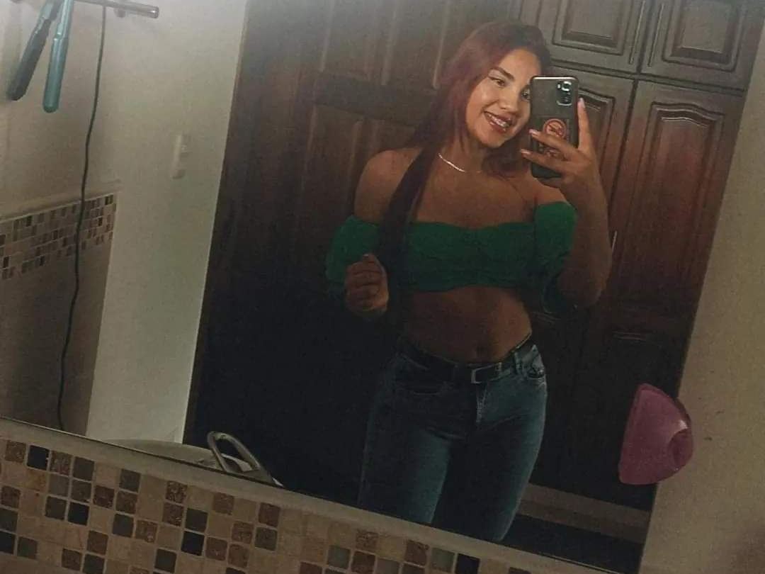 HannahBluss profilbild på webbkameramodell