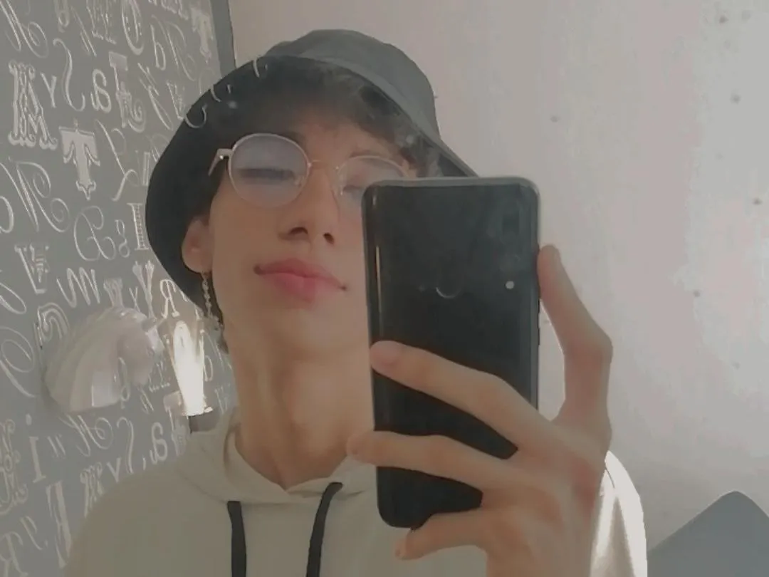 EmmaJoones23 Profilbild des Cam-Modells