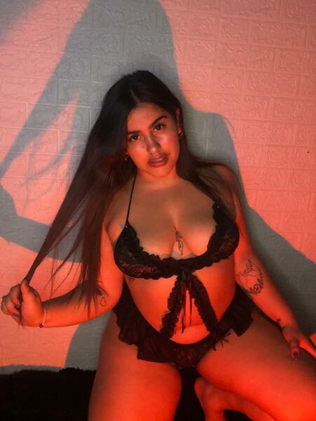 Performer lesbsweetty Photo 11