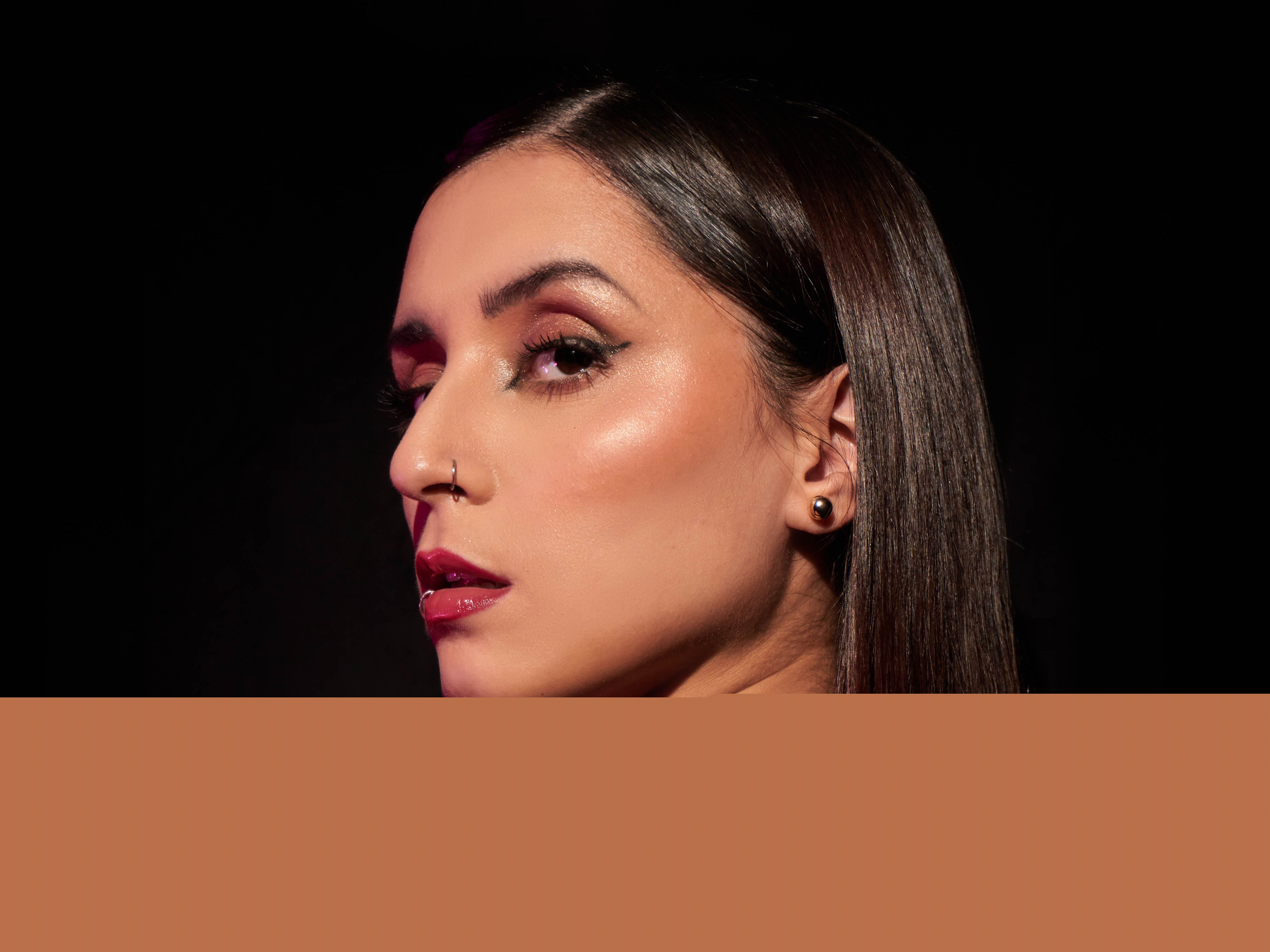 Imagen de perfil de modelo de cámara web de SharonCharpentier