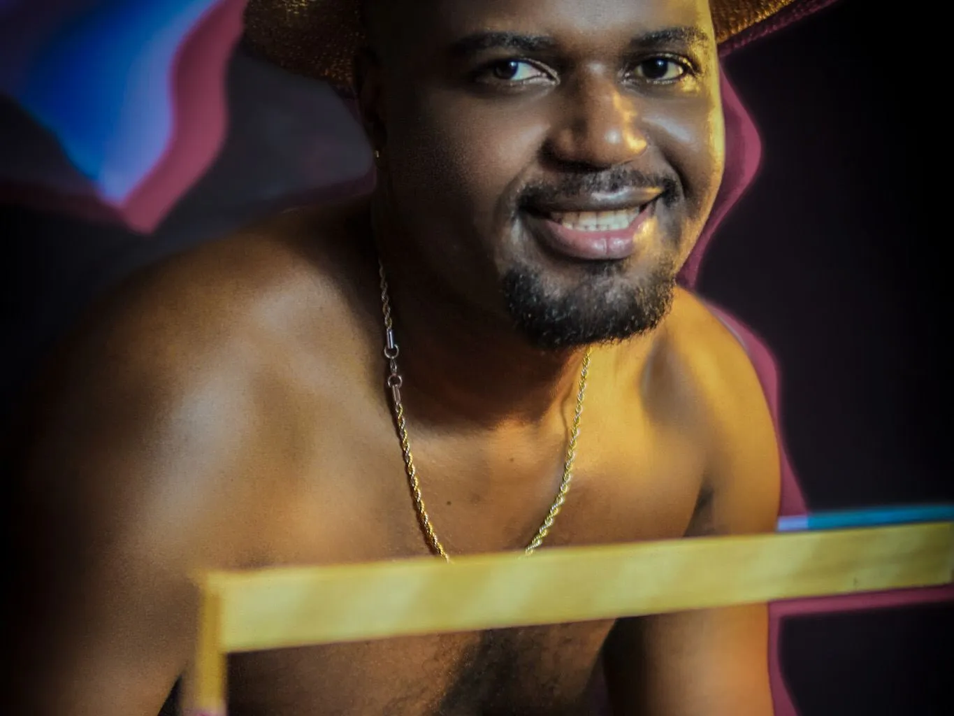 camilothom profilbild på webbkameramodell