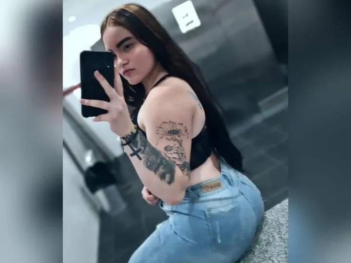 Foto de perfil de modelo de webcam de AlessandraHeinen