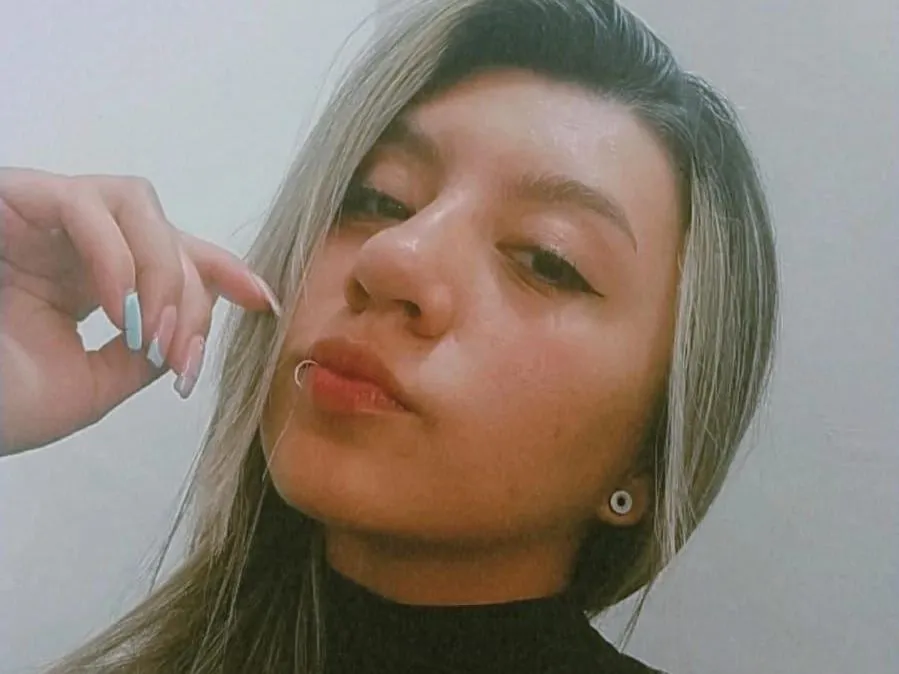 alicelovex69 profielfoto van cam model