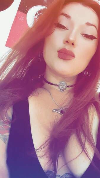 Artista ChanelDirtyAnal Foto 4