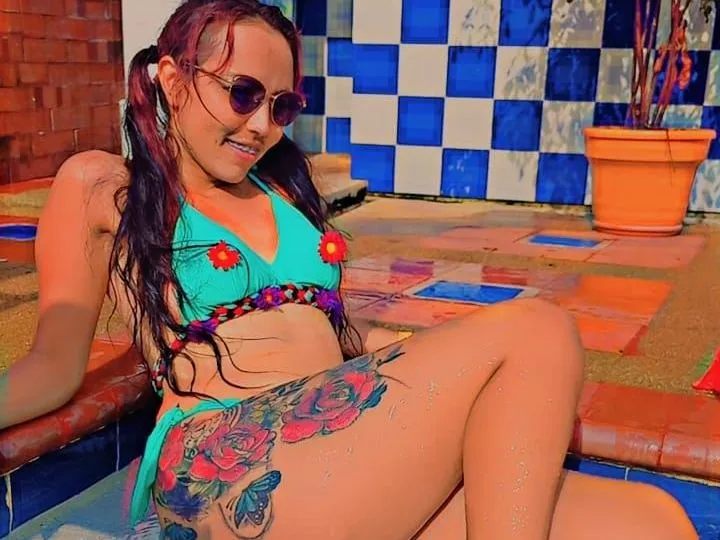 tattopeliroja immagine del profilo del modello di cam