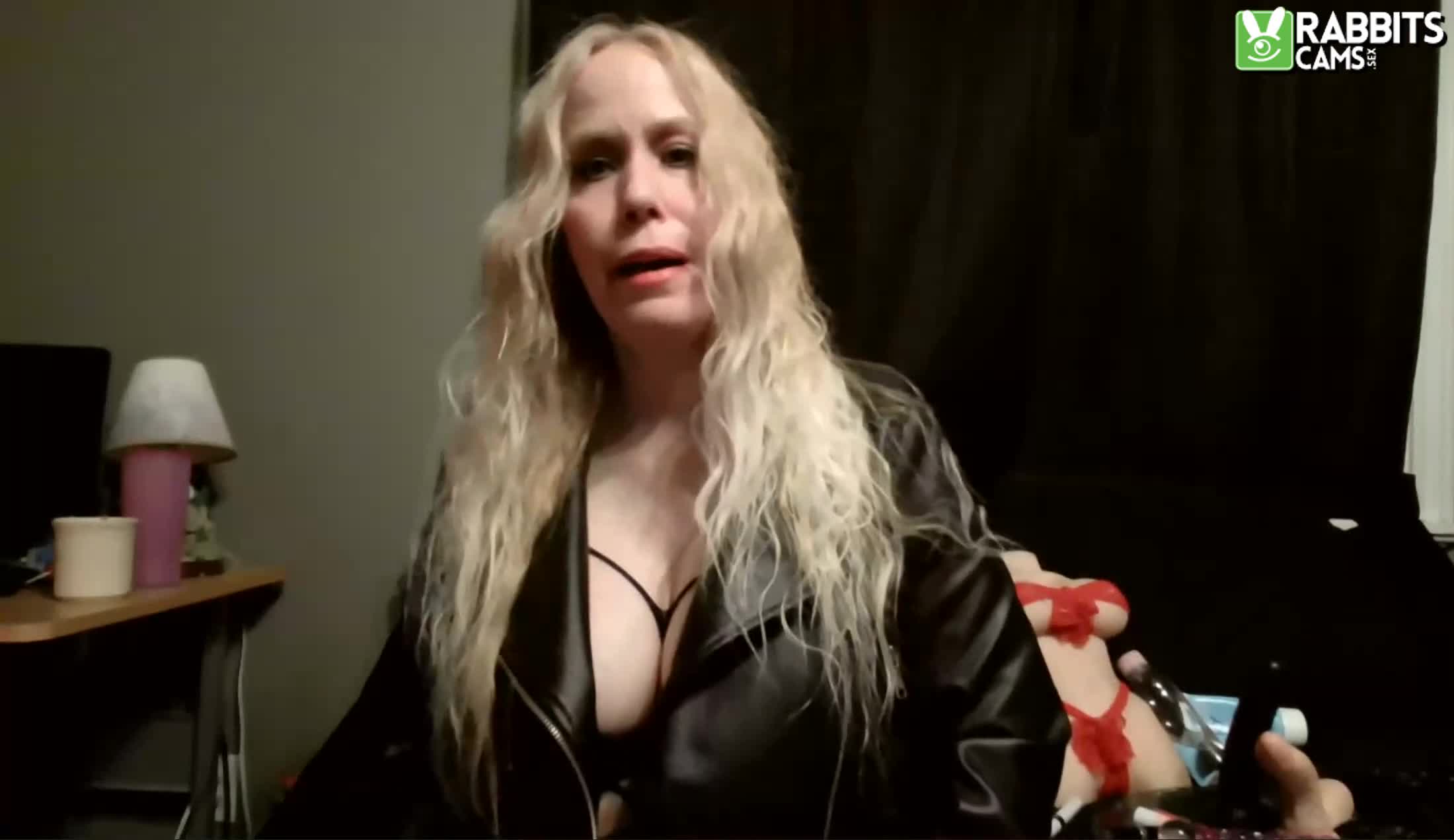 Interprète MistressLeiaKitty Vidéo 1