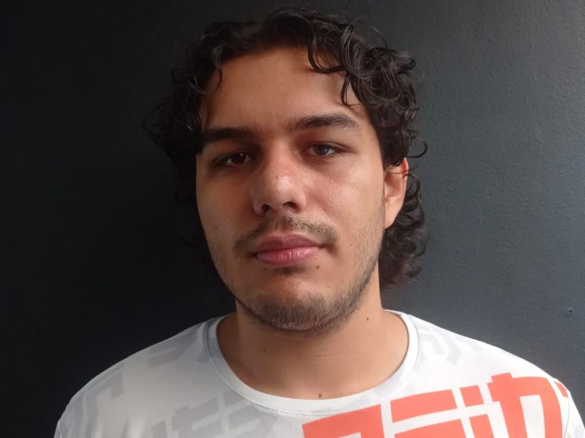 PeterBronson immagine del profilo del modello di cam