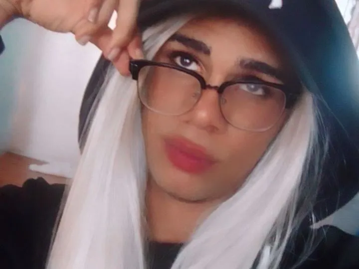 PaolaKeen profilbild på webbkameramodell